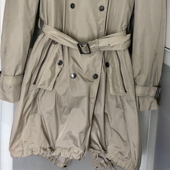 $1680 Burberry Brit trench rain check coat Sz 8 - Picture 8 of 10